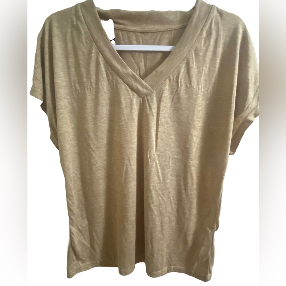 NWT Tan lightweight V Neck Tee size Large